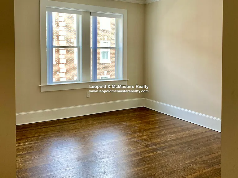 18 Short St #5 — Photo 13