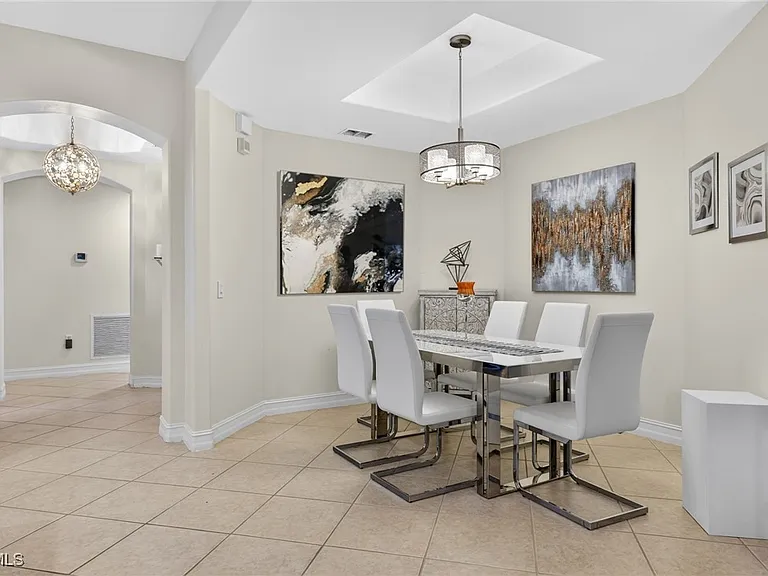 2001 Tarpon Bay Dr N #102 — Photo 30