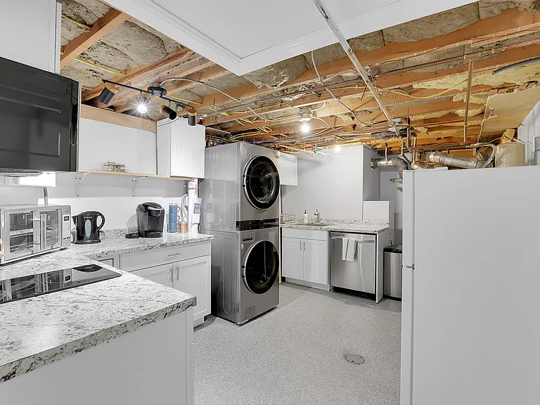 1765 Trenton St #BASEMENT — Photo 10
