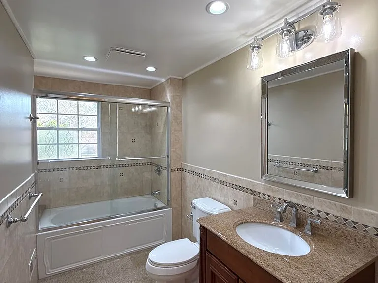 7318 Connan Ln — Photo 25
