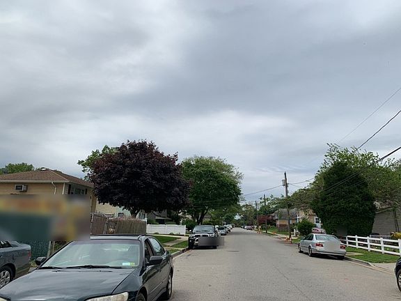 5th image of 1038 Arthur St