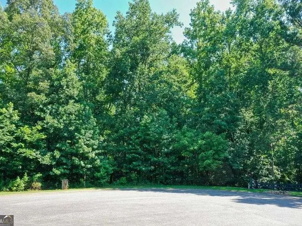 4015 Fouts Dr, Cumming, GA 30028