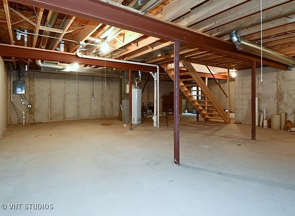 5th image of 725 Harmony Ct