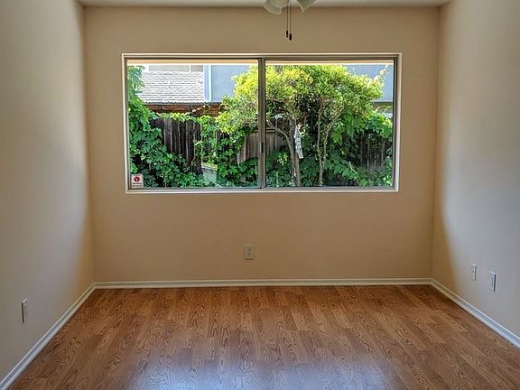 5th image of 12563 Presnell St