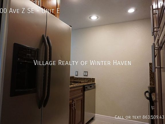 5th image of 900 Avenue Z SE Unit E