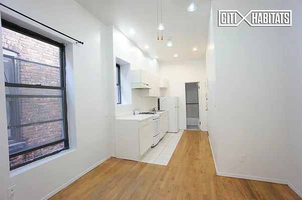 Rented by Citi Habitats | media 8