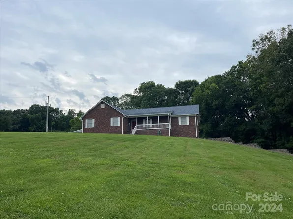 36345 Old Salisbury Rd, New London, NC 28127