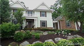 2nd image of 525 Linden Ct