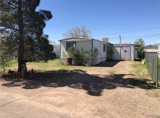 3664 E Canary Ln, Kingman, AZ 86409