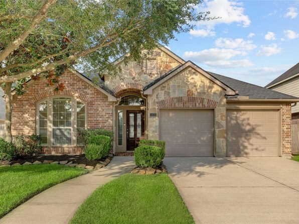 1430 Laura Hills Ln