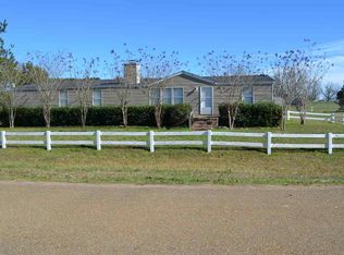 101 Cedar Ridge Blvd, Pearl, MS 39208