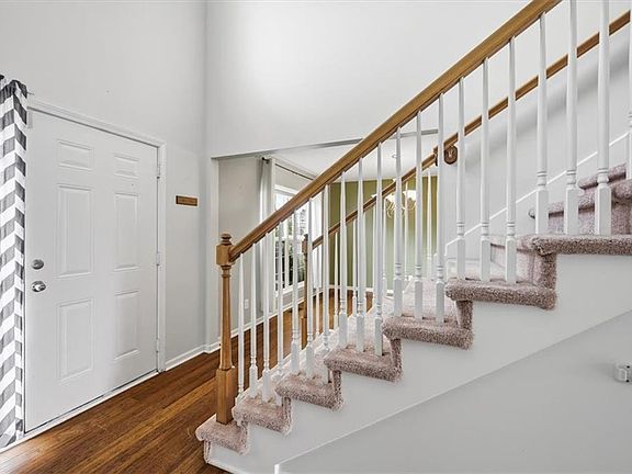 5th image of 4602 Park Ln