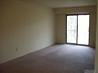 1st image of 516 Tudor Ln