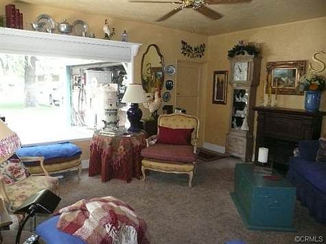 4th image of 2833 Fremontia Dr
