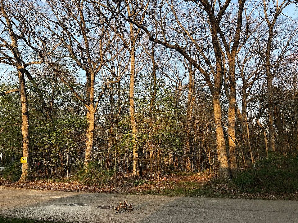 Beautiful property Wolf Lake
