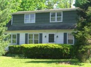 112 Pennsylvania Ave, Flemington, NJ 08822