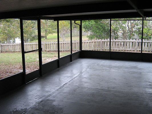 4th image of 11212 Fiddlewood Dr