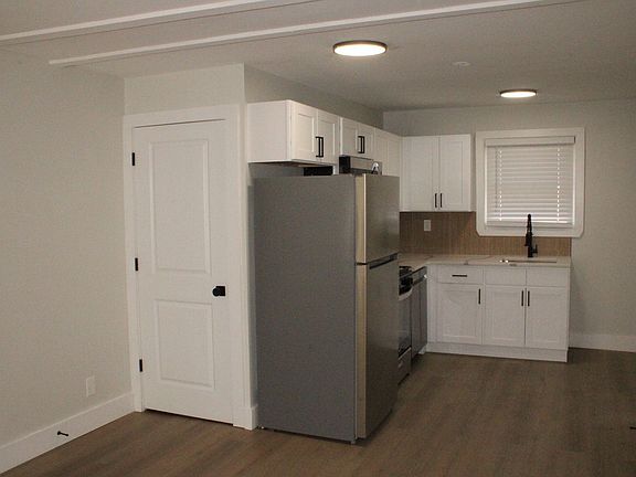 3rd image of 601 Tatum St APT 9A