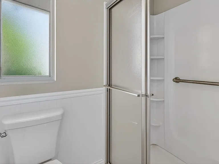 1627 Canal Ct — Photo 20