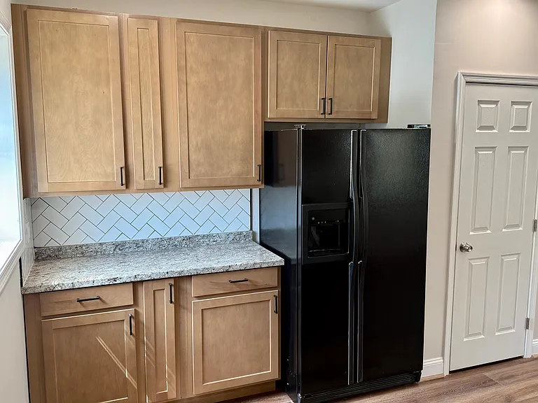 3321 Parklawn Ave — Photo 6