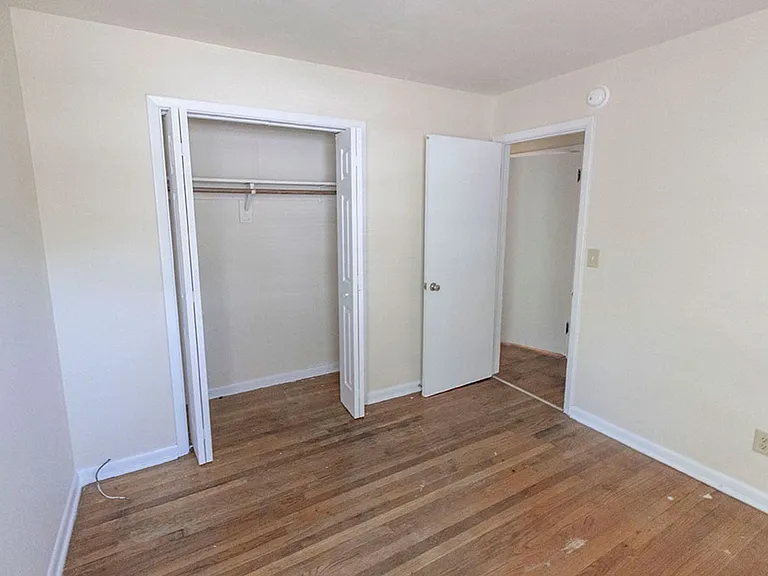 1001 & 1003 Hardin St — Photo 11