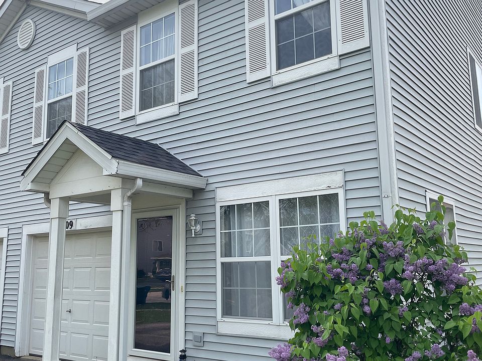1st image of 16709 W Natoma Dr #16709