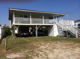 211 32nd Ave N, North Myrtle Beach, SC 29582