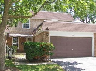 17W764 Standish Ln, Villa Park, IL