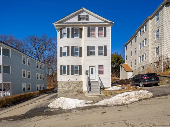 17 5th Ave #1, Worcester, MA 01607