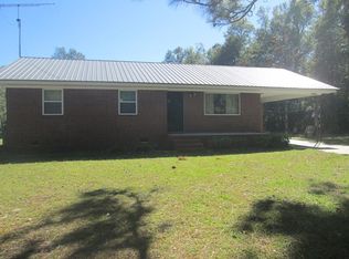 152 Skeeter St, Swainsboro, GA 30401