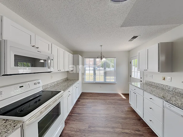 14004 Ballyshannon Ln — Photo 3