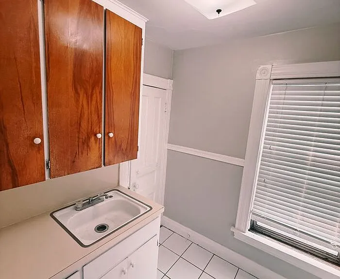 124 Union Ave NE #2 — Photo 3
