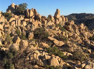 5855 Cactus Canyon Trl, Yucca Valley, CA 92284