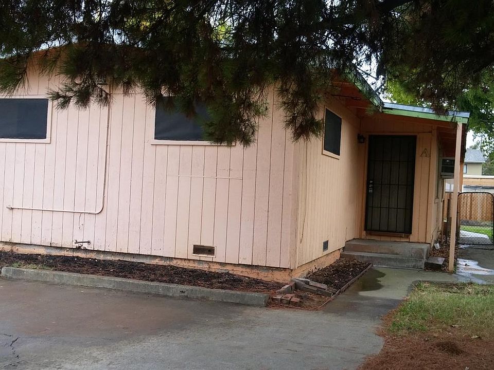 1st image of 3717 Clay St