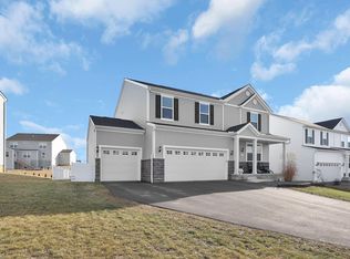 221 Whitetail Trl, Johnstown, OH 43031