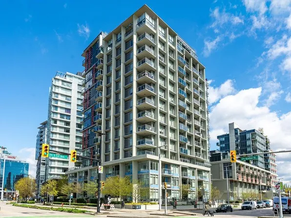 111 E 1st Ave #1609, Vancouver, BC V6A 0E9
