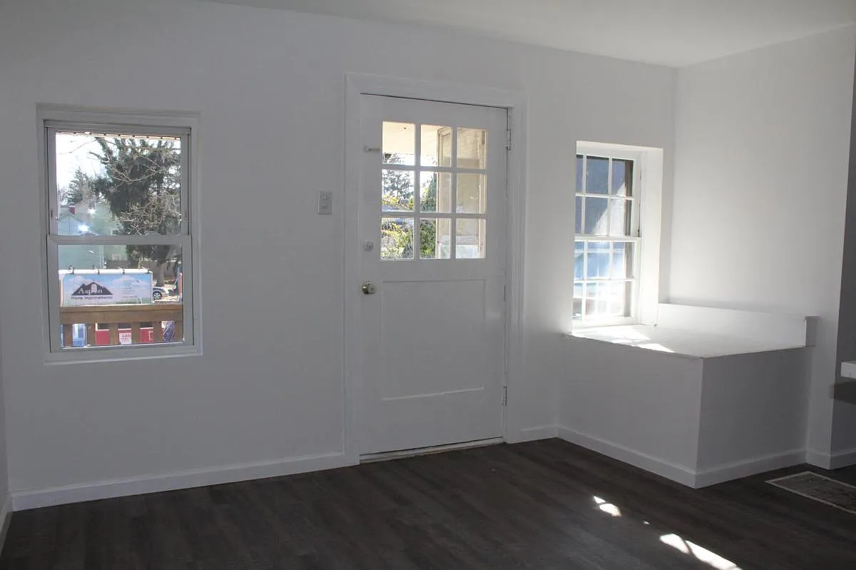 2 bed, 800 sqft, $1,450 — Photo 1