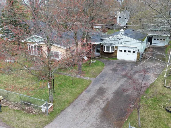 143 Kellogg St, Marquette, MI 49855