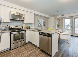 100 Bronte Street S - *Special Promotion: One Month Free Rent!, Milton, ON L9T 9B1