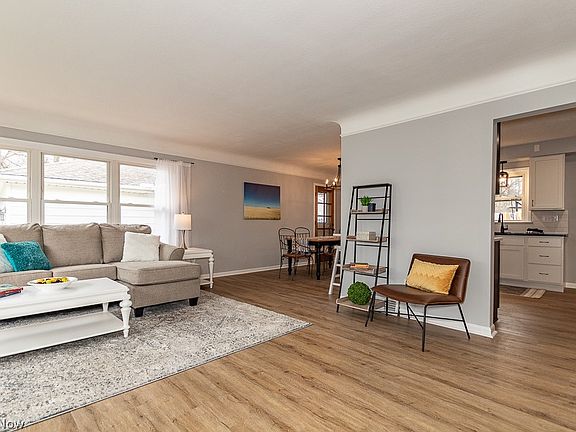 4th image of 31710 James St