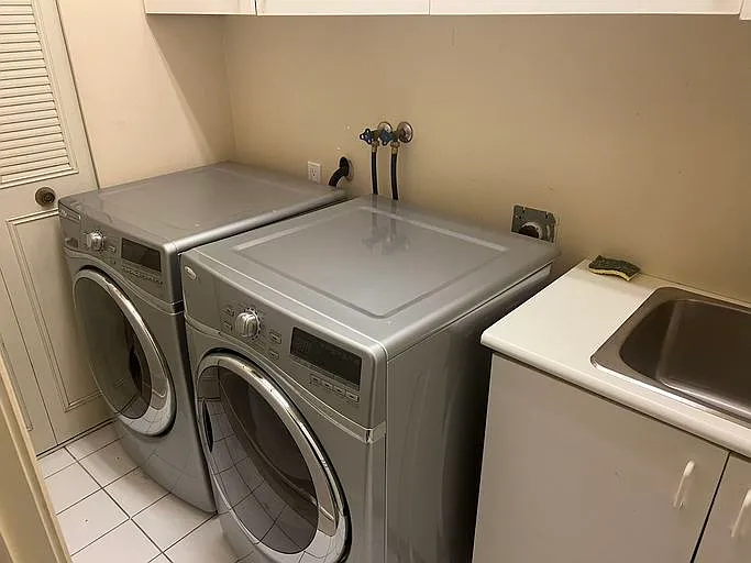 41XX Carnarvon St #1A — Photo 8
