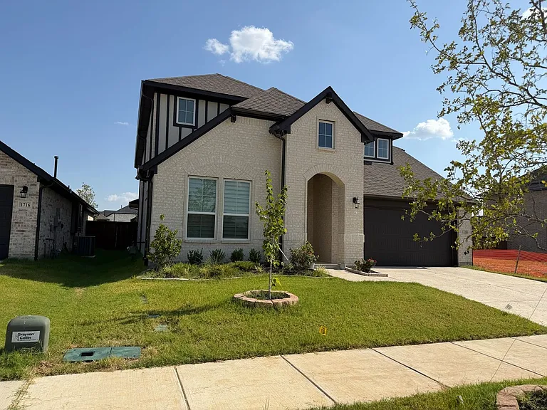 1720 Sangallo Ln — Photo 2