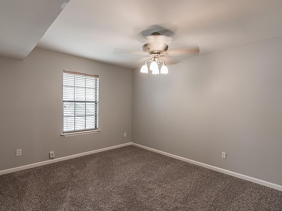 5th image of 308 Deerpoint Dr #308