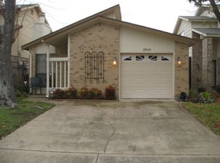 2905 Antares Cir, Garland, TX 75044