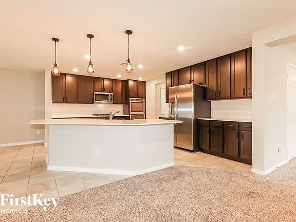 5th image of 14250 Persimmon Woods Dr