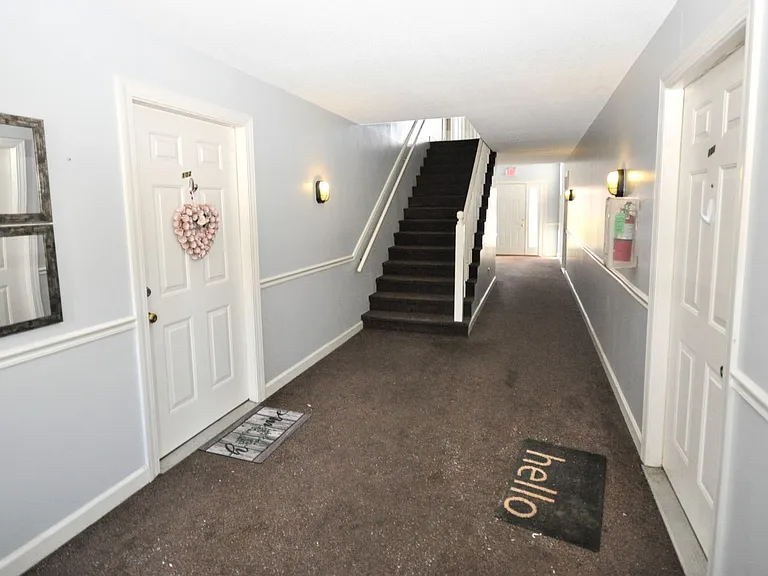 620 Oak Park Blvd #106 — Photo 25