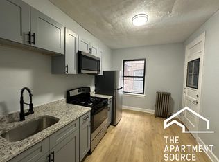 1020 E Hyde Park Blvd APT 2, Chicago, IL 60615