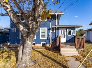 940 Albert St, Crookston, MN 56716