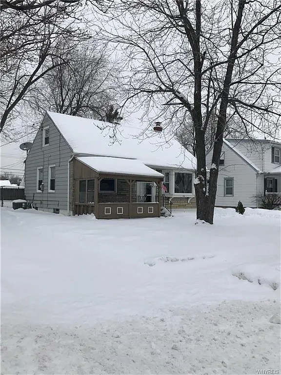 246 Westbrook Dr photo 1