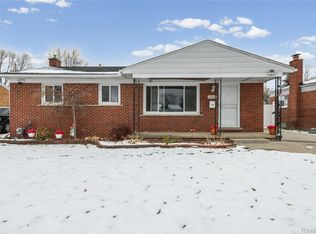 22644 Hill St, Warren, MI 48091